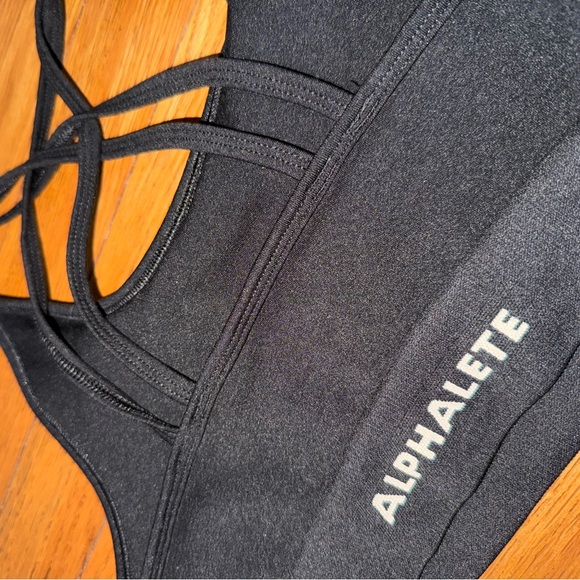 Alphalete Revival Bra - Picture 5 of 5